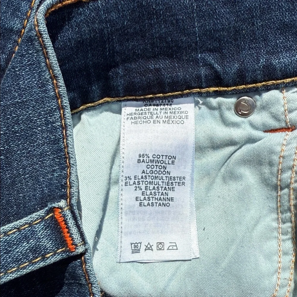 NWT True Religion - Relaxed Slim GENO - no flap- classic indigo - size 42
